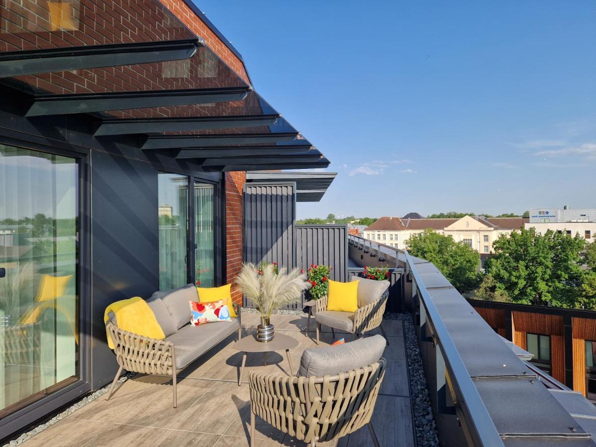 Artisa Riia Str 20A Luxury 2Br Penthouse Apartment Tartu Exterior photo